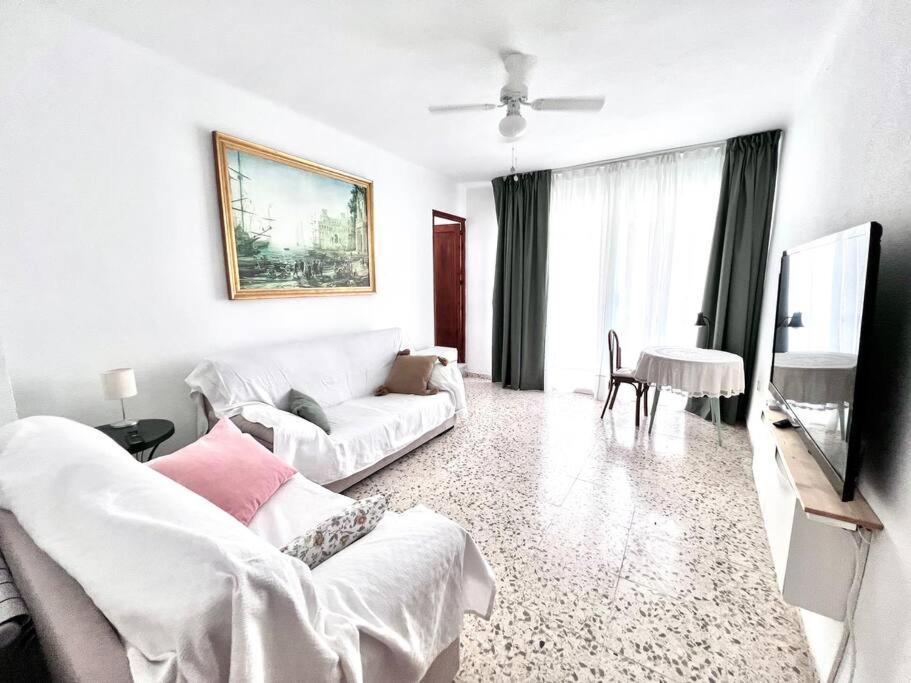 Velezvida Serna Bagian luar foto
